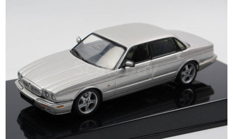 Jaguar XJR silver 1997 1:43 AutoArt, масштабная модель, scale43