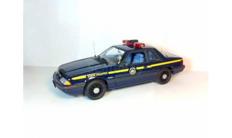 GMP 1:18 1988 FORD MUSTANG NEW YORK STATE POLICE HIGHWAY PATROL, масштабная модель, scale18