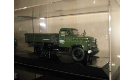 ГАЗ-52-04 1983г, масштабная модель, DiP Models, scale43