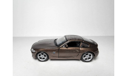 BMW Z4 Coupe 1:32