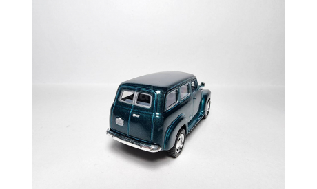 Chevrolet Suburban Kinsmart, масштабная модель, scale35