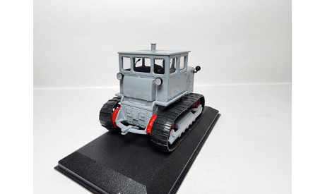 Т-100, масштабная модель трактора, Hachette, scale43