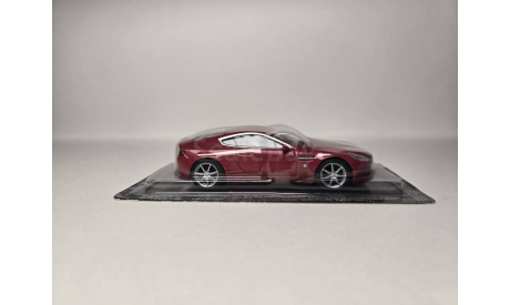 Aston Martin AMV8 Deagostini, масштабная модель, scale43