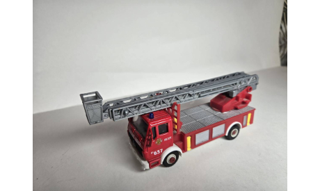 Mercedes-Benz вышка пожарная, масштабная модель трактора, Welly, scale50