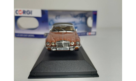 Daimler Double Six Series 2, масштабная модель, Corgi, scale43