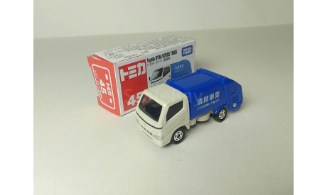 Toyota Dyna, масштабная модель, scale72