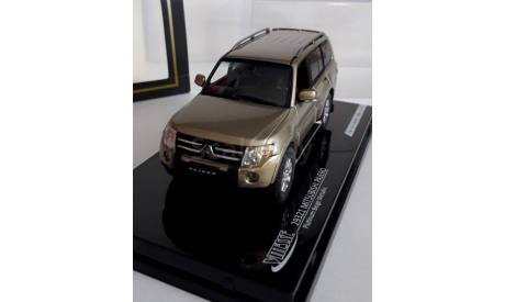 Mitsubishi Pajero IV 4x4 4WD 2010 Platinum Beige Metallic Vitesse 1:43 29321, масштабная модель, 1/43