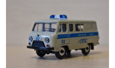 Модель УАЗ 452В (3741) ппс Милиция (Агат Тантал), масштабная модель, Агат/Моссар/Тантал, scale43