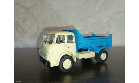 МАЗ-5549 1 ВАРИАНТ КУЗОВА, масштабная модель, НАП, scale43