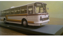 Лаз 699Р ClassicBus прямоугольные фары и эмблема, масштабная модель, scale43