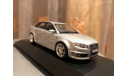 Audi RS 4 B7 1:43 Minichamps Silver Ауди Миничампс, масштабная модель, 1/43