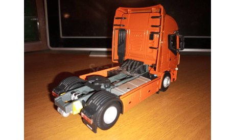 Iveco Stralis 2012 Orange, масштабная модель, Eligor, scale43