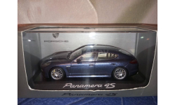 Porsche Panamera 4S Blue Metallic