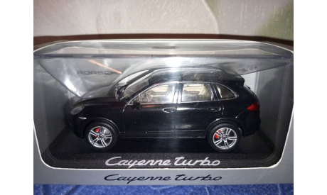 Porsche Cayenne Turbo 2011 ⚫, масштабная модель, Minichamps, scale43