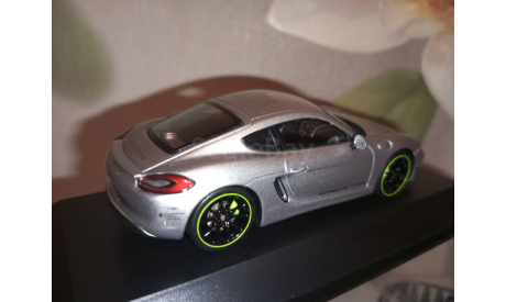 Porsche Cayman e Silver, масштабная модель, Spark, scale43