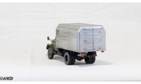 Фургон ЛУМЗ-890 на базе Амур-531350, масштабная модель, ЗИЛ, MODIMIO, 1:43, 1/43