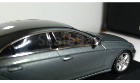 1:43 mercedes-benz cls-classe MINICHAMPS, масштабная модель, 1/43