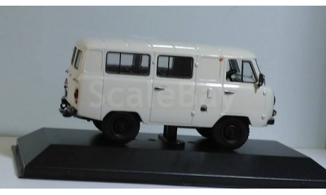1:43 Уаз 452  IST, масштабная модель, IST Models, scale0