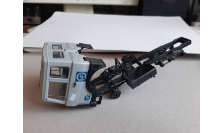 Запчасти МАЗ, запчасти для масштабных моделей, автоистория, scale43