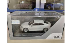 Audi A5 Coupe glacier white 1:43 Spark