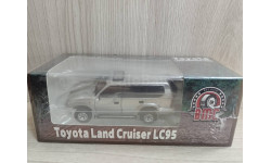 Toyota Land Cruiser LC95 silver 1:64 BM creations