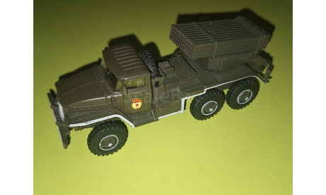 Урал БМ 21 Град Русские танки, масштабная модель, Eaglemoss, scale72