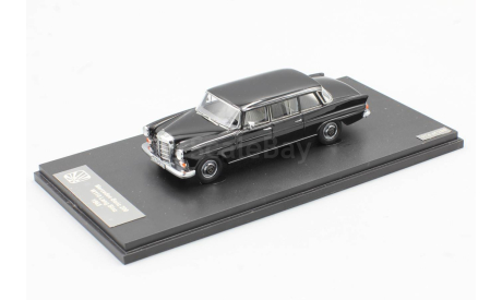 Mercedes 200 W110 Lang Binz, масштабная модель, GLM, scale43