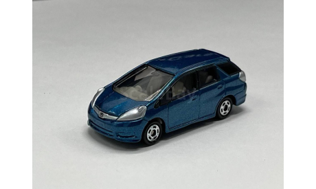 HONDA FIT SHUTTLE 1:64 Takara Tomy (Japan), масштабная модель, scale64