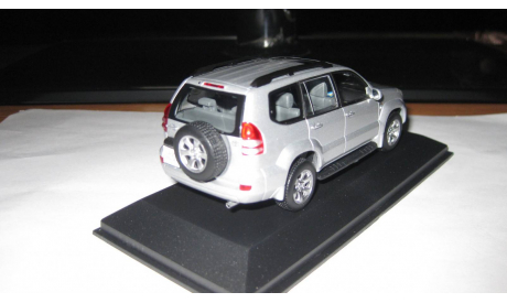 Toyota Land Cruiser Prado 120, редкая масштабная модель, Minichamps, 1:43, 1/43