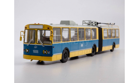 ТРОЛЛЕЙБУС ЗИУ- 10, масштабная модель, Советский Автобус, 1:43, 1/43