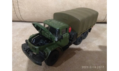 ЗИЛ 131 С ТЕНТОМ  (РАННЯЯ РЕШЕТКА РАДИАТОРА), масштабная модель, Элекон, scale43