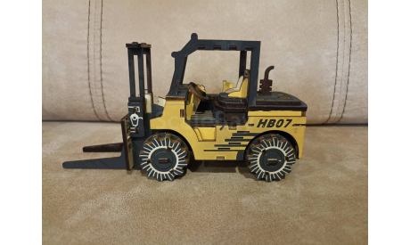 ВИЛОЧНЫЙ ПОГРУЗЧИК (FORKLIFT TRUCK), масштабная модель, НВ07, scale32