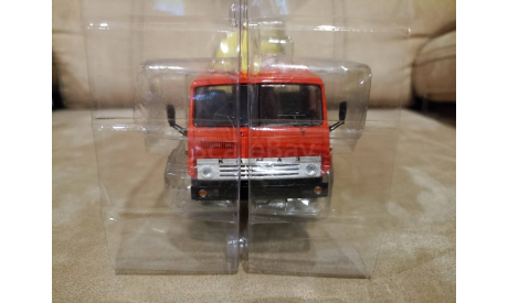 КАМАЗ-54112 с полуприцепом-муковозом АСП-25, масштабная модель, ПАО КАМАЗ, 1:43, 1/43