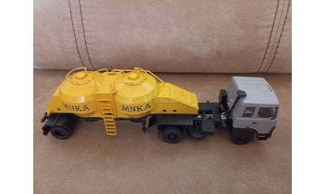 МАЗ - 5432 с К4 - АМГ, масштабная модель, Автоистория (АИСТ), 1:43, 1/43