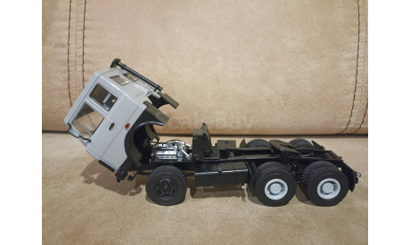МАЗ - 6422  РАННИЙ, масштабная модель, Автоистория (АИСТ), 1:43, 1/43