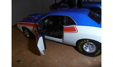 2008 Dodge Challenger - Highway 61, масштабная модель, 1:18, 1/18
