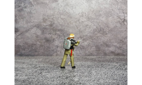 Фигурка ’Пожарный’  1/43, фигурка, scale43