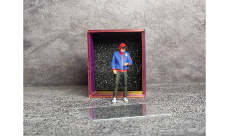 Фигурка ’Парень в маске’ 1/43, фигурка, scale43