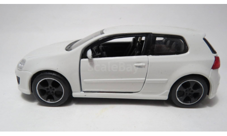 Wolksvagen Golf GTI, масштабная модель, 1:32, 1/32, Bburago