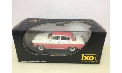 Газ 21 «Волга». Двухцветная.  IXO. CLC 088. Раритет.