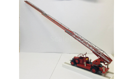 Лестница ПЭЛ 30 на шасси Зис 11. ЛОМО. (ЛОМО-АВМ)., масштабная модель, scale43