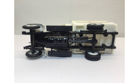 АМО - Ф15 «Санитарный»., масштабная модель, Элекон, scale43