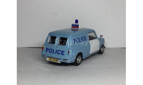 Мini Van “POLICE”. Cararama. Карарама. В боксе., масштабная модель, Mini, Bauer/Cararama/Hongwell, scale43
