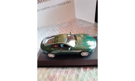 Модель 1/43 Aston Martin V12 Vanquish 2001 Dark Green, масштабная модель, Norev, scale43