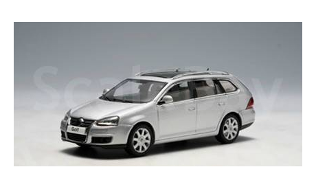 Модель 1/43 Volkswagen golf V variant(silver), масштабная модель, Autoart, scale43