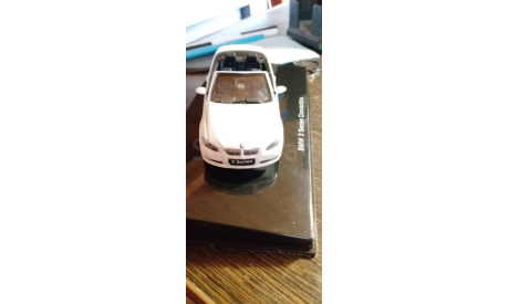 BMW 3 Series Convertible 2007 (White) с открывающимся капотом, масштабная модель, Autoart, scale43