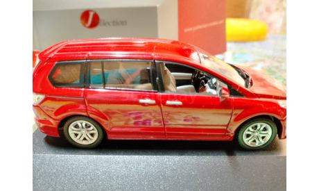 Модель 1/43 Mazda 8 2006 (COPPER RED METALIC)., масштабная модель, J-Collection, scale43