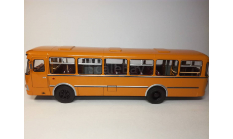 Продам ЛИАЗ-677, масштабная модель, Советский Автобус, 1:43, 1/43
