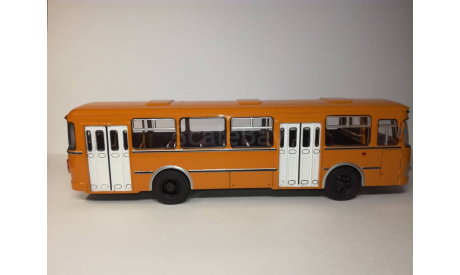 Продам ЛИАЗ-677, масштабная модель, Советский Автобус, 1:43, 1/43