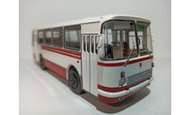 Автобус ЛАЗ-695Н ClassicBus, масштабная модель, 1:43, 1/43
